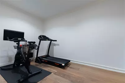 7823 Fairdale Lane, Houston, TX 77063 - Photo 31