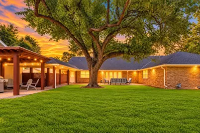 7823 Fairdale Lane, Houston, TX 77063 - Photo 3