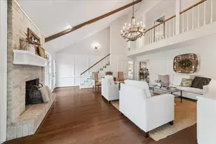 2415 Parkdale Dr, Kingwood, TX 77339 - Photo 9