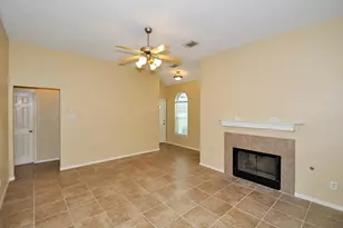 8715 Charity St, Needville, TX 77461 - Photo 9