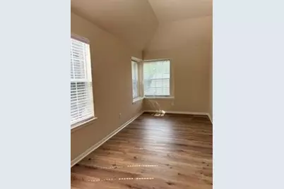12823 Glorywhite Court, Houston, TX 77034 - Photo 11