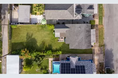 1415 Avenue K, Galveston, TX 77550 - Photo 27