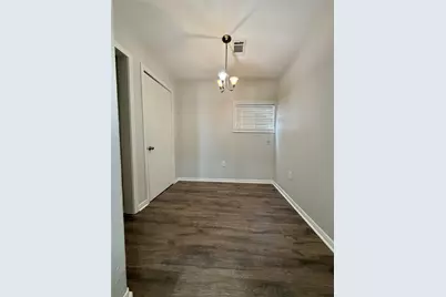 1427 W 7th Street, Freeport, TX 77541 - Photo 11