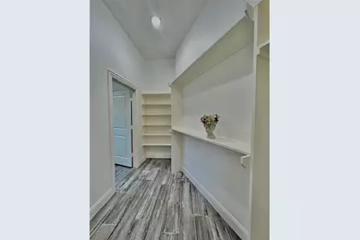 10127 Grover Ln, Houston, TX 77041 - Photo 7