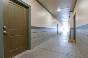 2930 Plum Creek Ln, Houston, TX 77087 - Photo 9