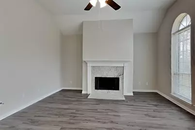 11414 Oak Lake Glen Circle, Sugar Land, TX 77498 - Photo 5