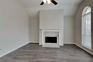 11414 Oak Lake Glen Cir, Sugar Land, TX 77498 - Photo 5