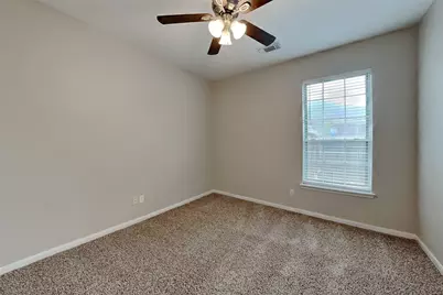11414 Oak Lake Glen Circle, Sugar Land, TX 77498 - Photo 15