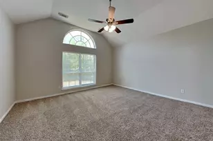 11414 Oak Lake Glen Cir, Sugar Land, TX 77498 - Photo 9