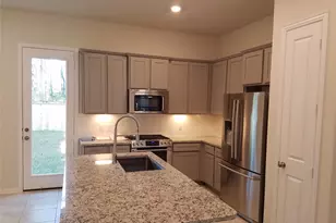 218 Moon Dance Ct, Conroe, TX 77304 - Photo 3