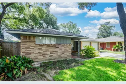 4915 Hialeah Drive, Houston, TX 77092 - Photo 3