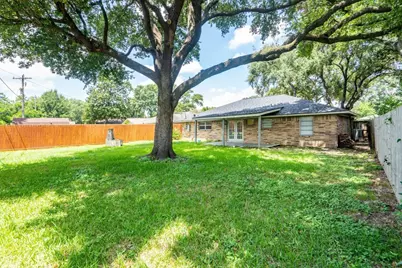4915 Hialeah Drive, Houston, TX 77092 - Photo 29