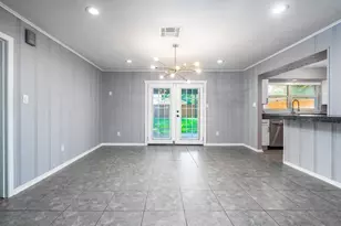 4915 Hialeah Dr, Houston, TX 77092 - Photo 7