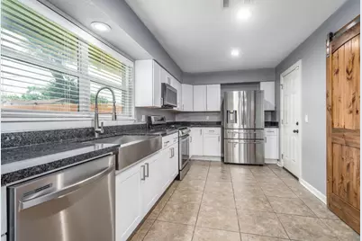 4915 Hialeah Drive, Houston, TX 77092 - Photo 9