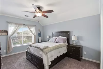 6621 Blue Hollow Lane, Dickinson, TX 77539 - Photo 15