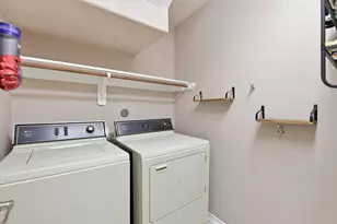 6621 Blue Hollow Ln, Dickinson, TX 77539 - Photo 21