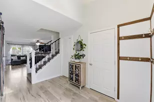 6621 Blue Hollow Ln, Dickinson, TX 77539 - Photo 3