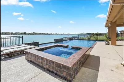 8901 Shiloh Street, Texas City, TX 77591 - Photo 5