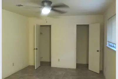 10826 Sugar Hill Drive #b, Houston, TX 77042 - Photo 35