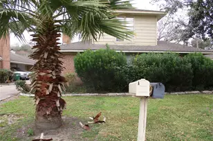 10826 Sugar Hill Dr, Houston, TX 77042 - Photo 27