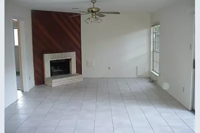 10826 Sugar Hill Drive #b, Houston, TX 77042 - Photo 3