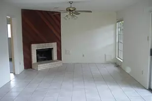 10826 Sugar Hill Dr, Houston, TX 77042 - Photo 3