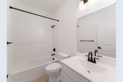 29326 Meadowcreek Hill Drive, Waller, TX 77484 - Photo 11