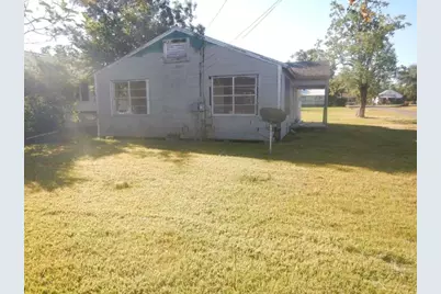 803 Chester Street, West Orange, TX 77630 - Photo 3