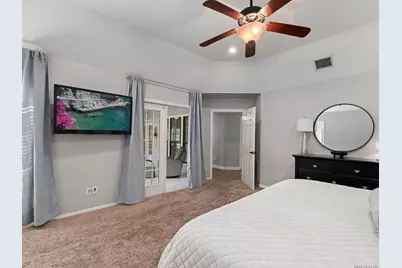 8638 Classic Oaks Ln, San Antonio, TX 78255 - Photo 23