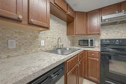 3758 Tanglewilde Street #2, Houston, TX 77063 - Photo 13