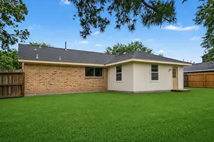 3810 Clover Dr, Alvin, TX 77511 - Photo 23