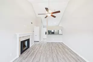 8055 Cambridge St, Houston, TX 77054 - Photo 13