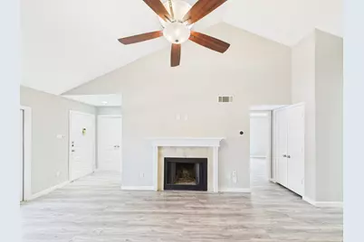 8055 Cambridge Street #26, Houston, TX 77054 - Photo 17