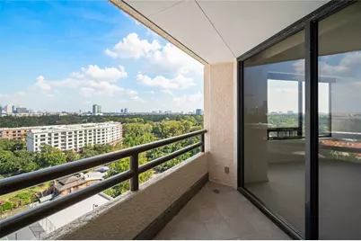 101 Westcott Street #1401, Houston, TX 77007 - Photo 5