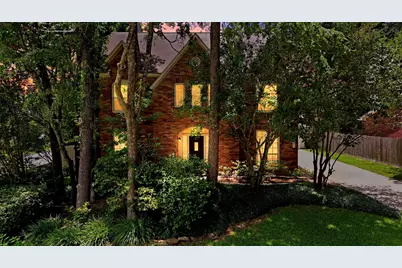 27 N Duskwood Place, The Woodlands, TX 77381 - Photo 1