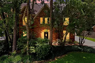 27 N Duskwood Pl, The Woodlands, TX 77381 - Photo 1