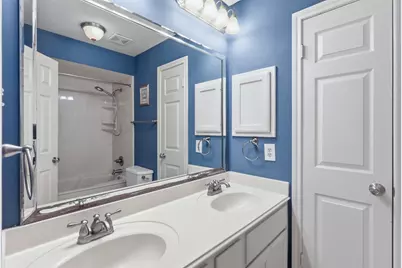 27 N Duskwood Place, The Woodlands, TX 77381 - Photo 25