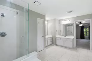 27 N Duskwood Pl, The Woodlands, TX 77381 - Photo 21