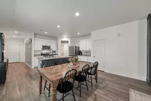 1887 Brushy Cedar Dr, Conroe, TX 77301 - Photo 11