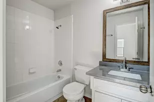 7042 Plum Creek Terrace Ln, Houston, TX 77087 - Photo 31