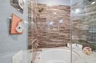 2174 Marina Way, Kemah, TX 77565 - Photo 43