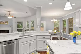 3102 Silverberry Trail, Houston, TX 77345 - Photo 5