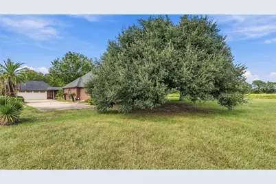 8002 Chockataw Lane, Navasota, TX 77868 - Photo 3