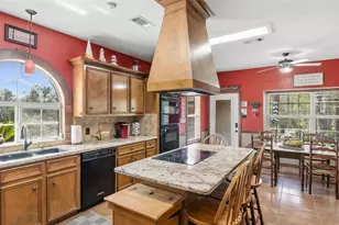 8002 Chockataw Ln, Navasota, TX 77868 - Photo 19