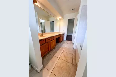 12704 Hollandale Drive, Houston, TX 77082 - Photo 11