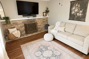 2322 Colleen Dr Dr, Pearland, TX 77581 - Photo 7