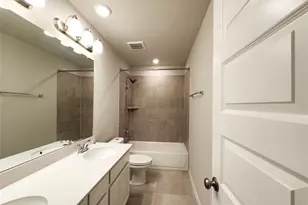 10714 Cliffs View Dr Dr, Rosharon, TX 77583 - Photo 13