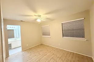 12847 Briarwest Cir, Houston, TX 77077 - Photo 13