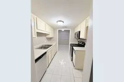 12847 Briarwest Circle, Houston, TX 77077 - Photo 7