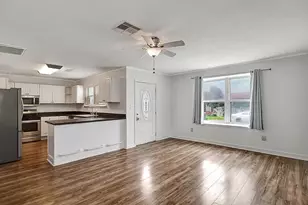 5309 Perry Ave, Galveston, TX 77551 - Photo 5